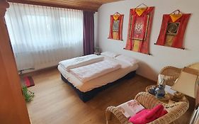 Seminarhaus Arya Maitreya