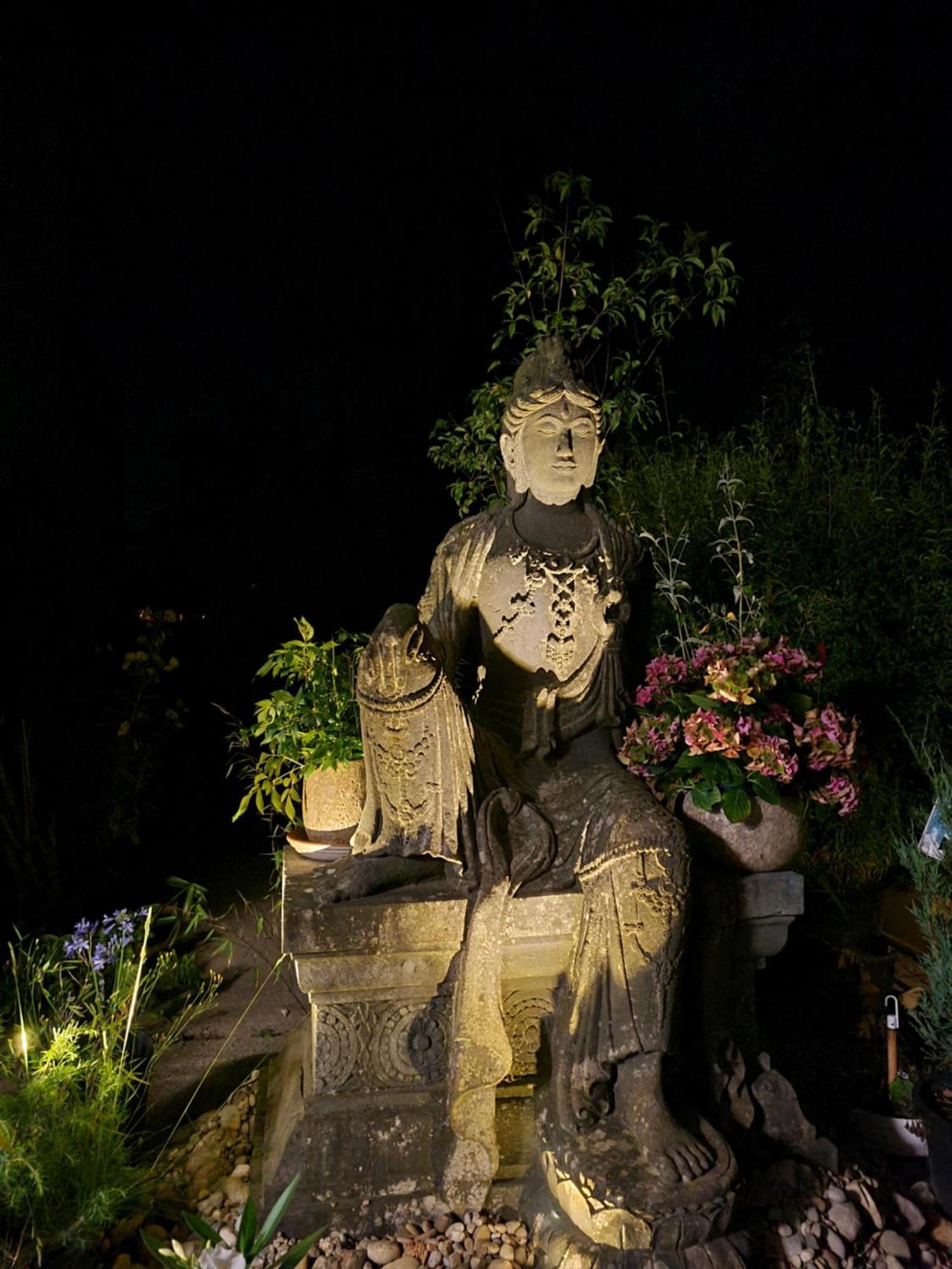 Hotel Seminarhaus Arya Maitreya Kaufbeuren Exterior foto
